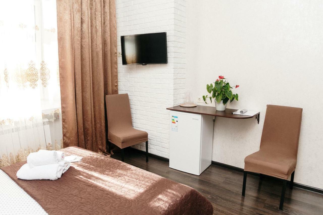 Mini Otel Cozy Patio Odesa Exterior photo